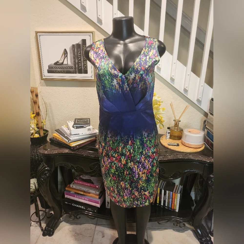 Elie Tahari dress size 6